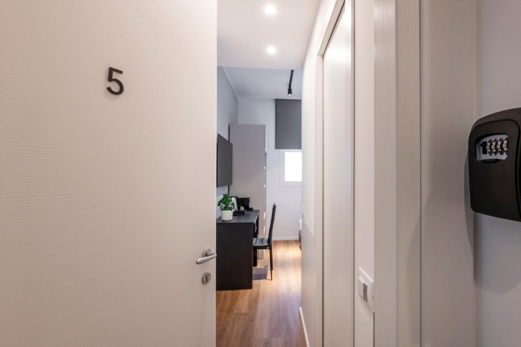 Bnbutler - Inbrera Suites - Giulianova, 1 Milano Dış mekan fotoğraf